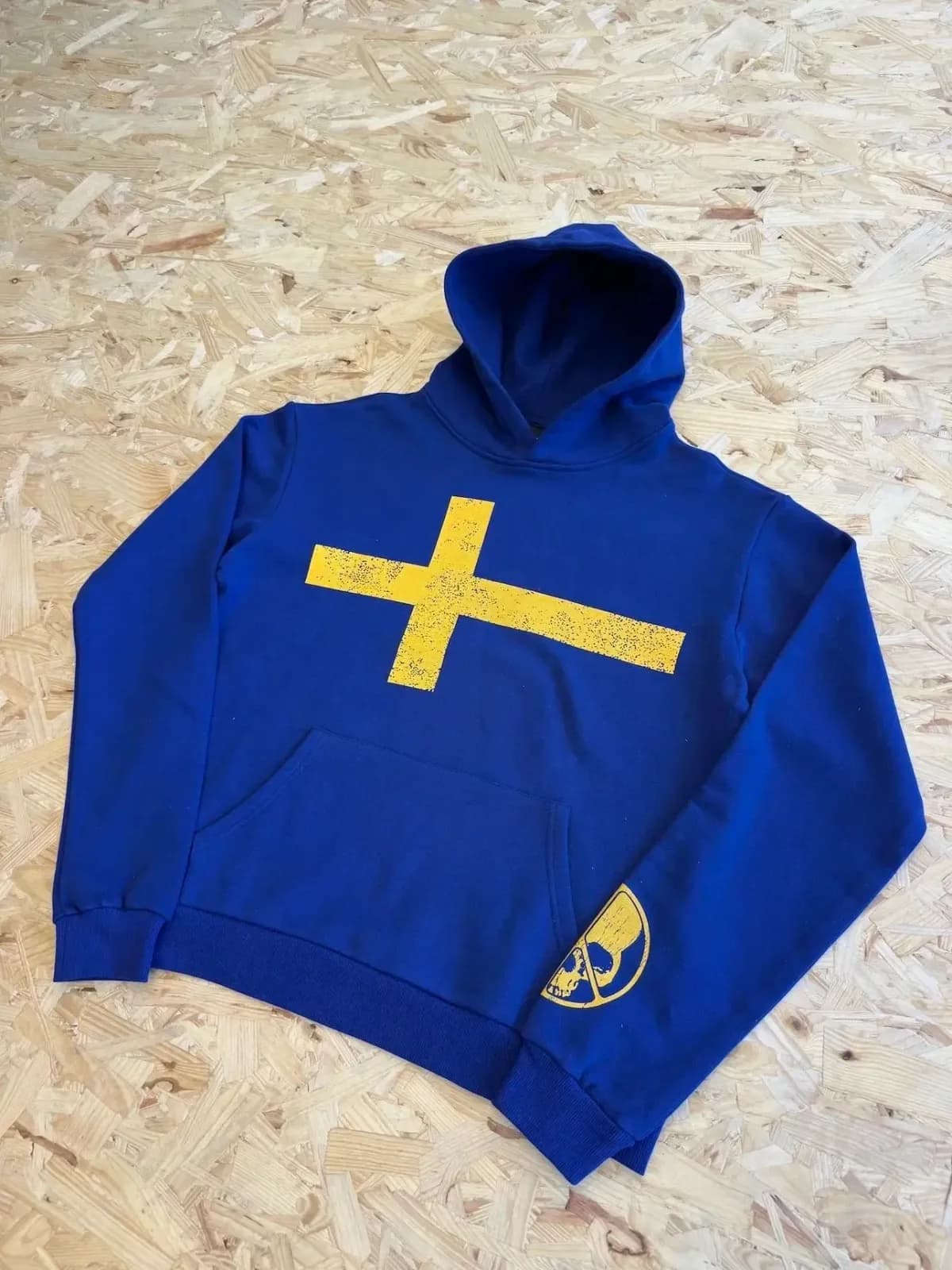 PW Cross Sweatshirt